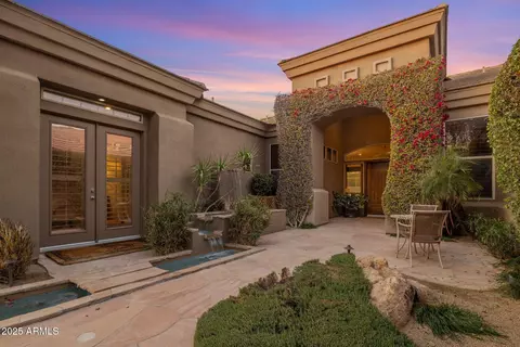 10886 E Ludlow Dr, Scottsdale, AZ 85255