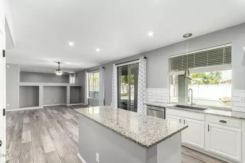3730 E Diamond Ct, Gilbert, AZ 85297 photo 22