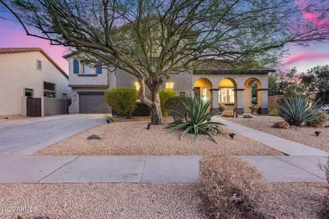 2423 W Bramble Berry Ln, Phoenix, AZ 85085