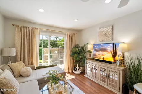 4800 N 68th St #263, Scottsdale, AZ 85251