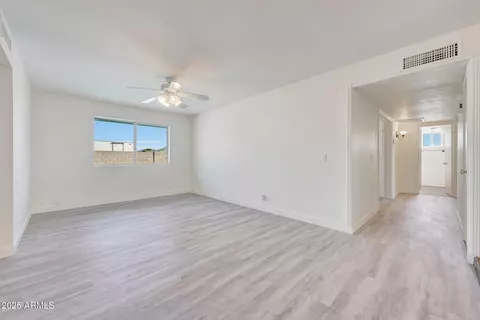 13633 N 40th Dr, Phoenix, AZ 85029 photo 20