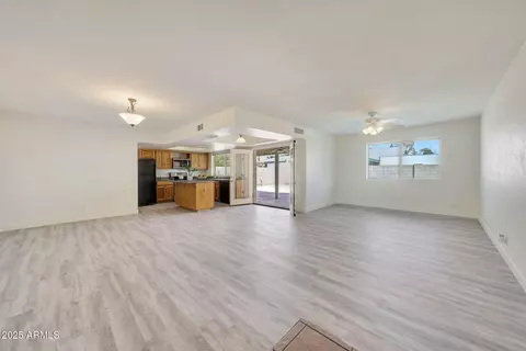 13633 N 40th Dr, Phoenix, AZ 85029 photo 18