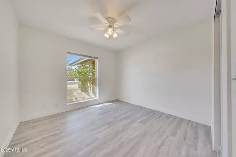 13633 N 40th Dr, Phoenix, AZ 85029 photo 32