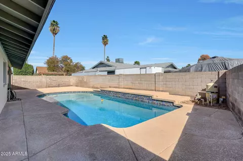 13633 N 40th Dr, Phoenix, AZ 85029 photo 5