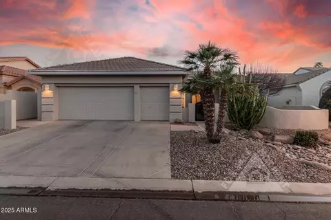 10031 E Nacoma Ct, Sun Lakes, AZ 85248