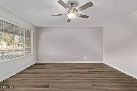 12211 N 25th Ave, Phoenix, AZ 85029 photo 8