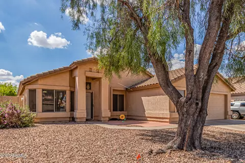2265 E Manor Dr, Gilbert, AZ 85296