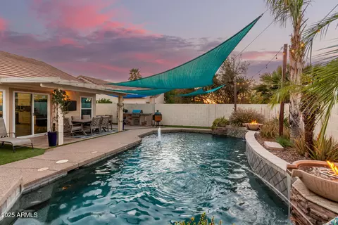 950 W Cooley Dr, Gilbert, AZ 85233 photo 54