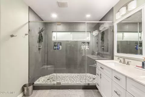 950 W Cooley Dr, Gilbert, AZ 85233 photo 34