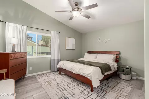 950 W Cooley Dr, Gilbert, AZ 85233 photo 29