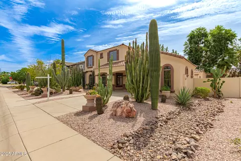 3807 E Latham Ct, Gilbert, AZ 85297 photo 3