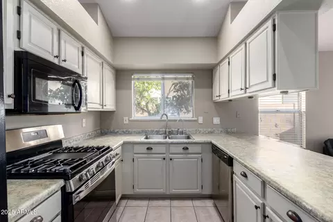 3333 E Nighthawk Way, Phoenix, AZ 85048 photo 9