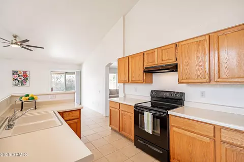 750 S Cholla St, Gilbert, AZ 85233 photo 11