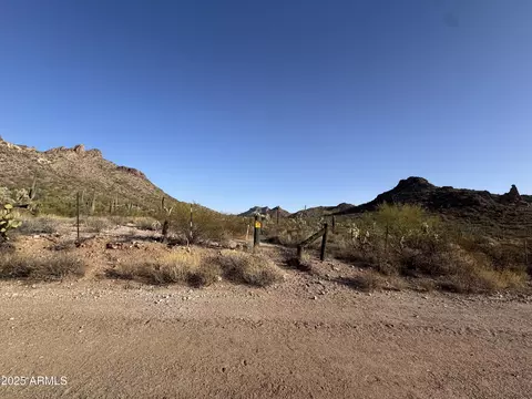 493 W Mcdowell Blvd #'-', Apache Junction, AZ 85120