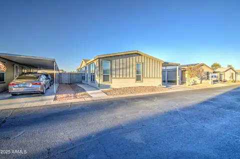 8601 N 103rd Ave #264, Peoria, AZ 85345