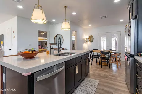 Kitchen - 406 W Coolidge St, Phoenix, AZ 85013 photo 4 of 4