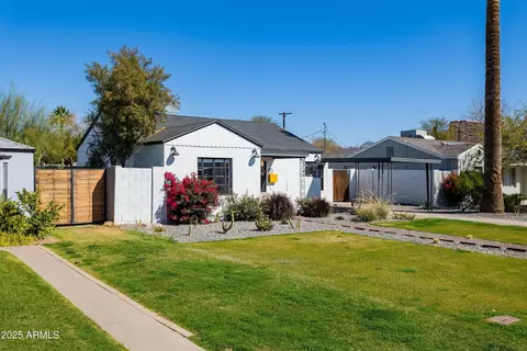 Exterior - 406 W Coolidge St, Phoenix, AZ 85013 photo 2 of 9