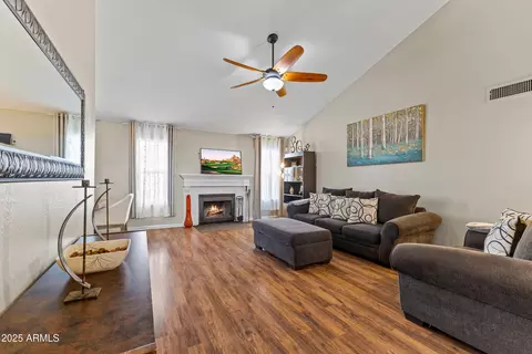 2906 E Nora St, Mesa, AZ 85213 photo 3
