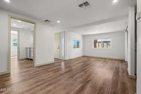 3104 E Broadway Rd #287, Mesa, AZ 85204