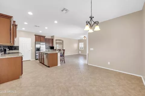 2987 E Powell Way, Gilbert, AZ 85298 photo 14