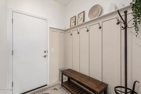 Entry Way - 10657 E Texas Ave, Mesa, AZ 85212 photo 3 of 3