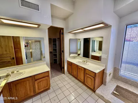 1046 E Le Marche Ave, Phoenix, AZ 85022 photo 26