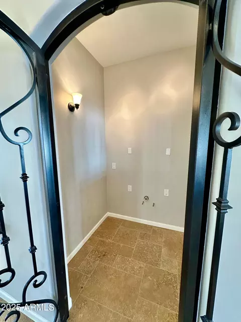 1046 E Le Marche Ave, Phoenix, AZ 85022 photo 15