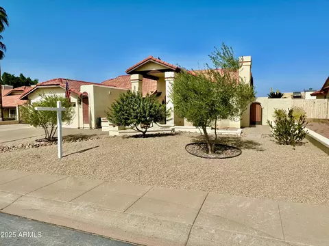 1046 E Le Marche Ave, Phoenix, AZ 85022 photo 5