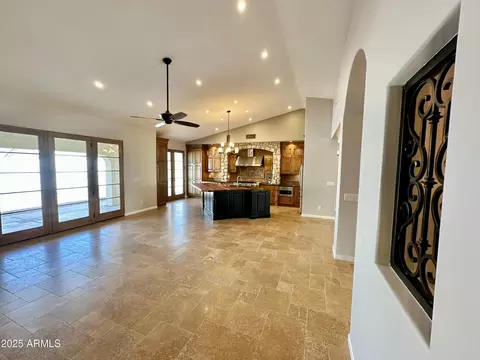1046 E Le Marche Ave, Phoenix, AZ 85022 photo 16