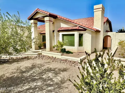 1046 E Le Marche Ave, Phoenix, AZ 85022 photo 6