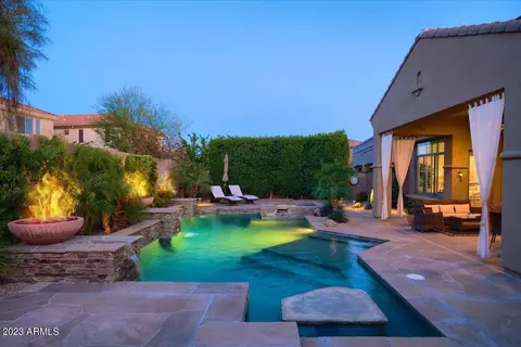 Exterior - 3634 E Sands Dr, Phoenix, AZ 85050 photo 5 of 13