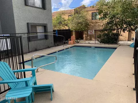 Exterior - 2104 Eugie Ter, Phoenix, AZ 85022 photo 7 of 9