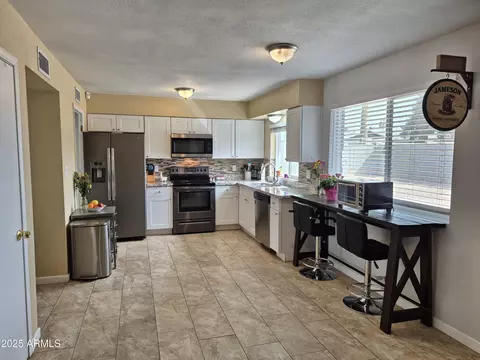 4231 E Roeser Rd, Phoenix, AZ 85040 photo 6