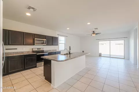 11310 E Wallflower Ln, Florence, AZ 85132 photo 13