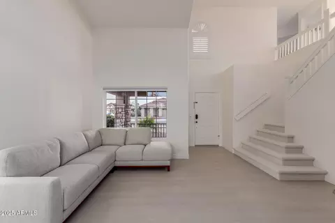 3234 E Marco Polo Rd, Phoenix, AZ 85050 photo 9