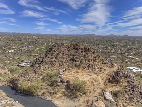 7018 E Stagecoach Pass Rd #535 AND 536, Carefree, AZ 85377