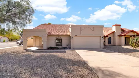 7109 W Julie Dr, Glendale, AZ 85308