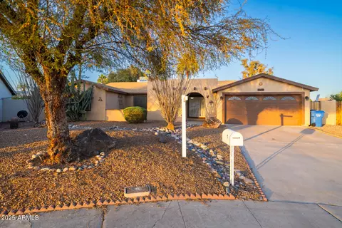 3744 Evans Dr, Phoenix, AZ 85032 photo 1
