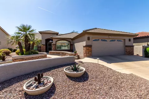 10039 Emerald Dr, Sun Lakes, AZ 85248