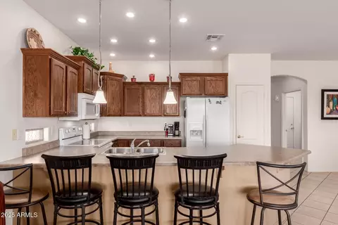 Kitchen - 10960 E Monte Ave #131, Mesa, AZ 85209 photo 2 of 4