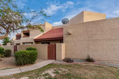 4210 W Calavar Rd, Phoenix, AZ 85053 photo 21