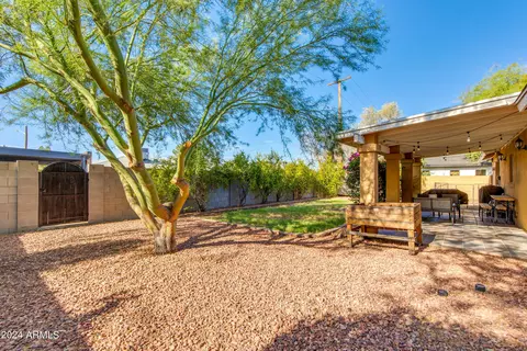 3041 E Roma Ave, Phoenix, AZ 85016 photo 14