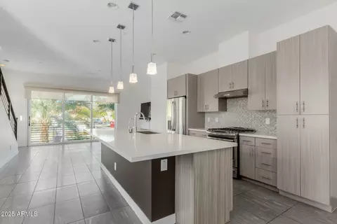 1717 E Morten Ave #7, Phoenix, AZ 85020