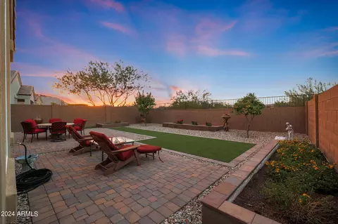 2330 E Lieber Pl, Phoenix, AZ 85024 photo 2