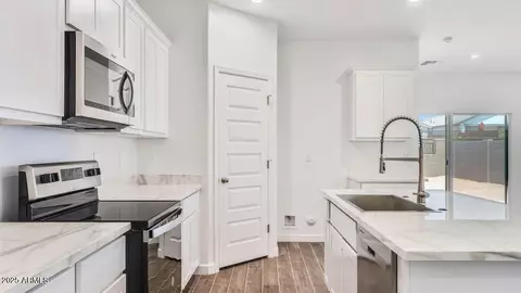 5772 E Axle Ln, San Tan Valley, AZ 85140
