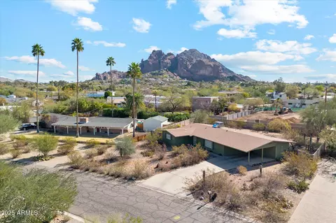 4165 E Saint Joseph Way, Phoenix, AZ 85018 photo 3