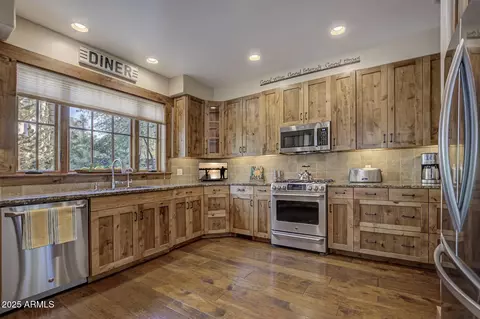 Kitchen - 4394 N Eagle Feather Cir, Pine, AZ 85544 photo 4 of 4