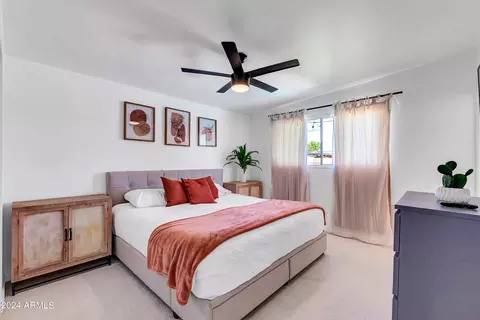 3702 E Laurel Ln, Phoenix, AZ 85028 photo 19