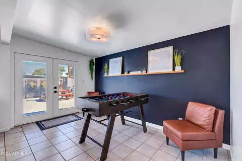 3702 E Laurel Ln, Phoenix, AZ 85028 photo 14