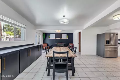 3702 E Laurel Ln, Phoenix, AZ 85028 photo 13